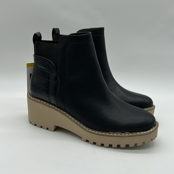 2400- dv by Dolce Vita Rancher Chelsea Boots Black Size 8 NWT - Picture 2 of 12